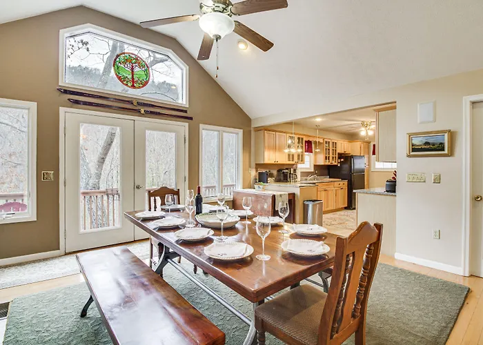 Resort Home On Mountain Golf Course W/ Deck & View